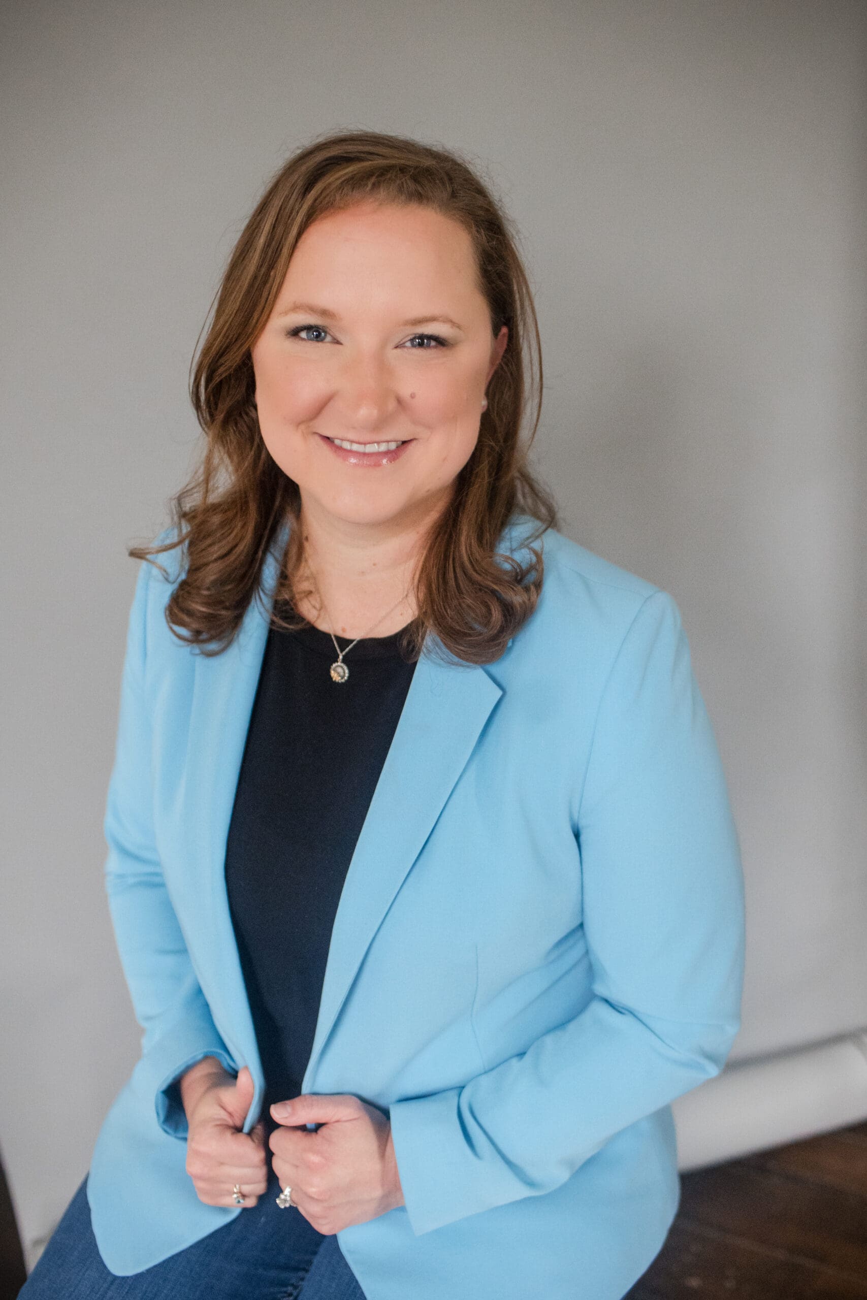 Dr. Kelly Hill, DDS, MSD, board-certified periodontist in Elkhart, Indiana, specializing in gum disease treatment and laser periodontal therapy. Dr. Kelly Hill, DDS, MSD, board-certified periodontist in Elkhart, Indiana, specializing in gum disease treatment and laser periodontal therapy.